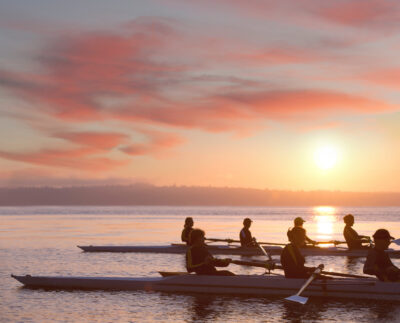 Oxford women and Cambridge men win Boat Races